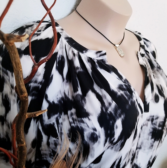 Apt. 9 Tops - Black & White Blouse | Apt. 9 | Women's 2X
